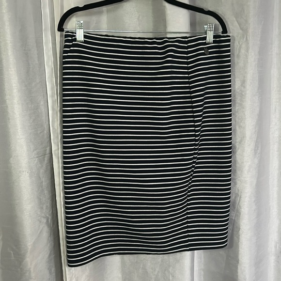 Nautical Pencil skirt 💙 - Picture 1 of 6